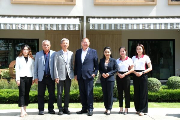 เบเยอร์ จับมือ รีโว พร็อพเพอร์ตี้ ยกระดับมาตรฐานโครงการแนวราบ ส่งมอบระบบสีคุณภาพ พร้อมถ่ายทอดองค์ความรู้แก่ทีมช่าง