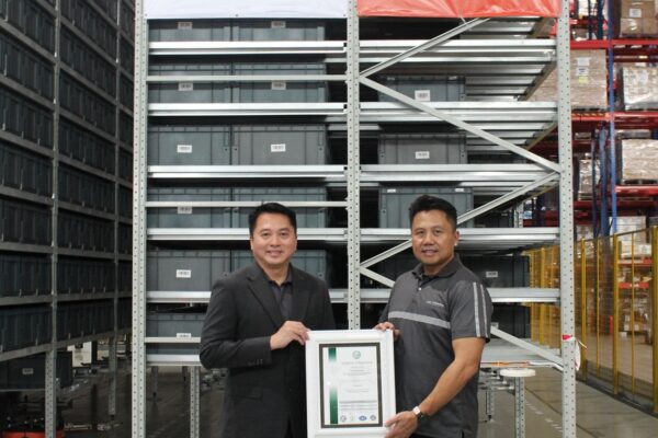 เคอีซี (แบงค็อก) ยกระดับการบริการมาตรฐานงานคลังสินค้า  รับมอบใบรับรอง ISO 9001:2015 ระบบบริหารงานคุณภาพ