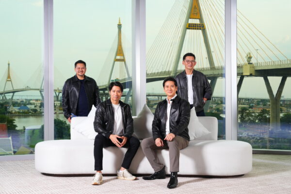 “สิงห์–สหพัฒน์” ประกาศร่วมลงทุน “House of Wisdom” ก้าวสู่ปีที่ 4 เพื่อสนับสนุน House of Wisdom สู่ขั้นต่อไปของสโมสร แลกเปลี่ยนภูมิปัญญาและสร้างโอกาสระหว่างกัน